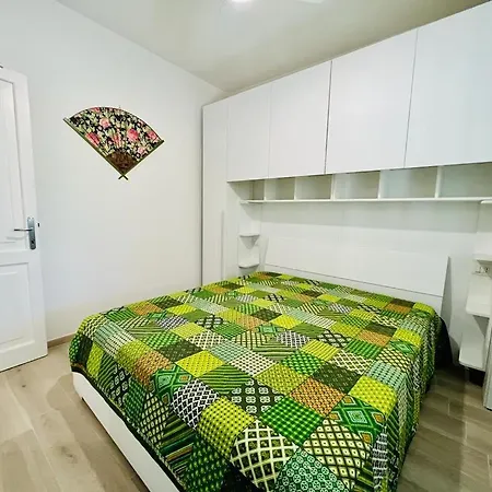 Oasi La Cinta Centro Apartment